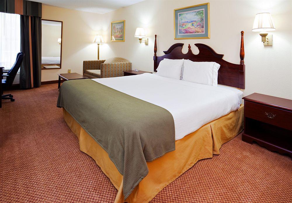 Red Roof Inn PLUS+ Henderson Zimmer foto